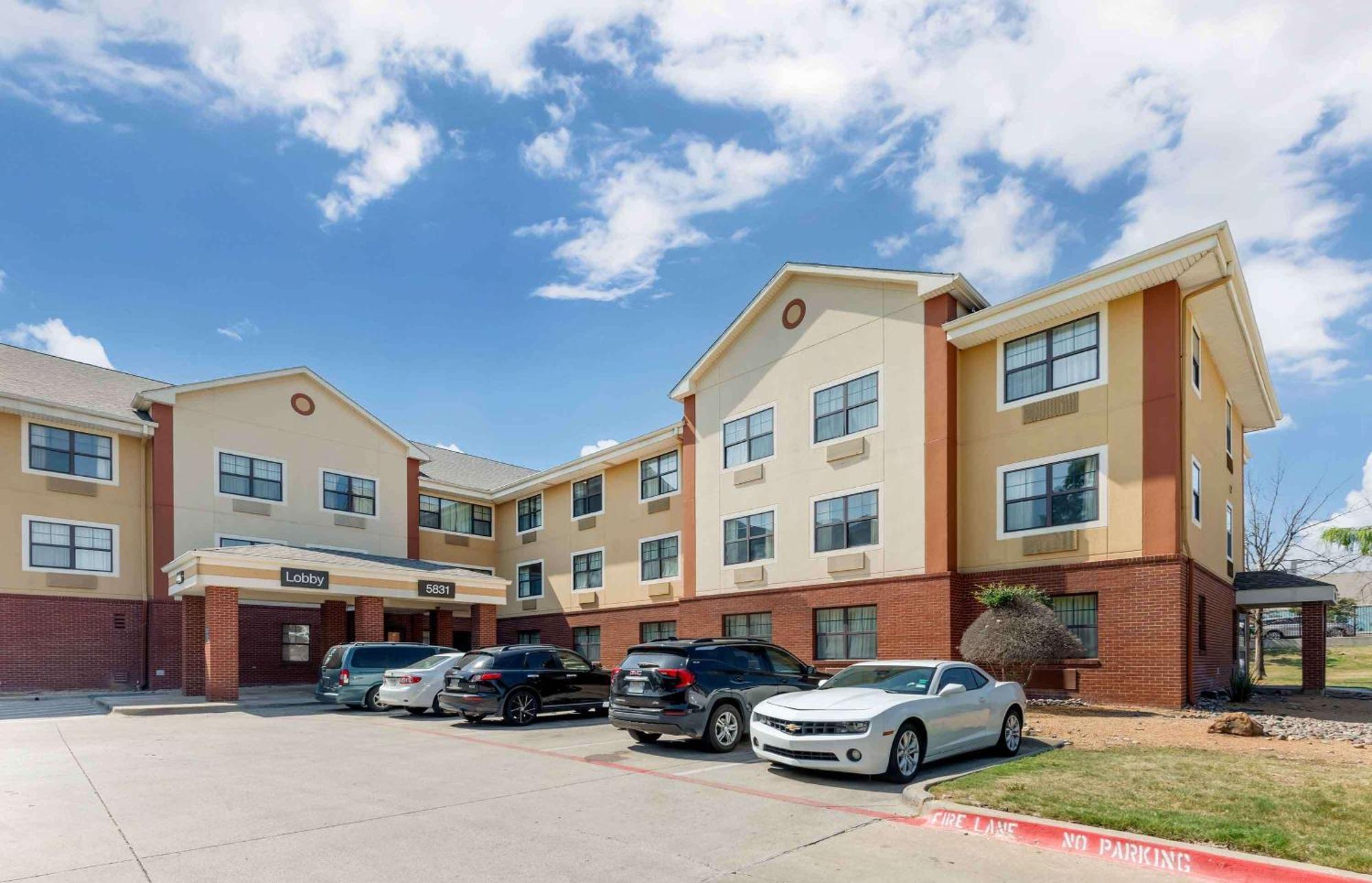 Extended Stay America Suites - Fort Worth - City View Exterior photo